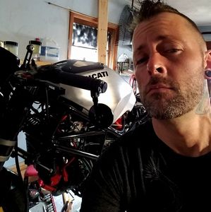 Meet your Posher, Elijah